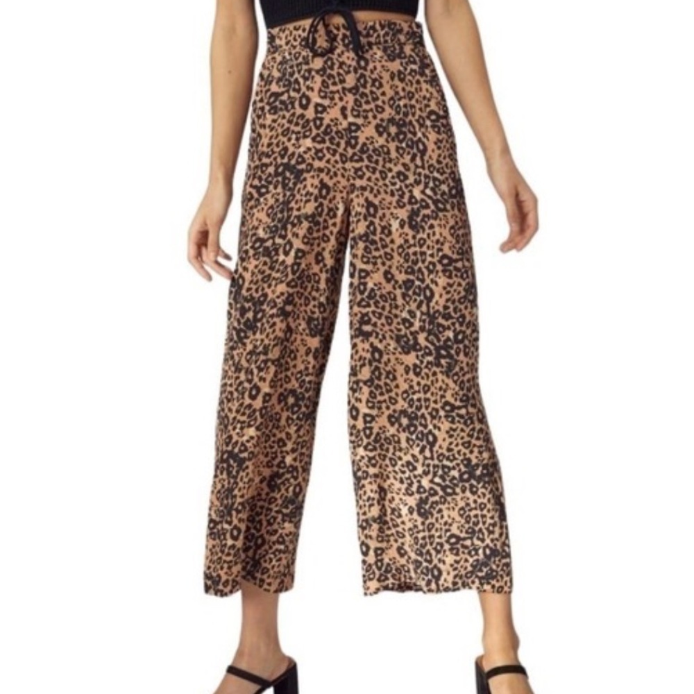 “Aritzia: Wilfred Faun Pant size XS”